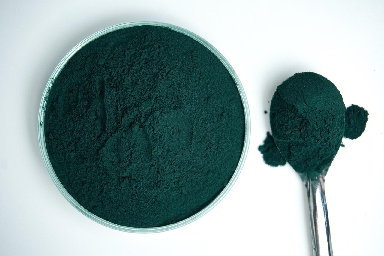 Zastosowanie spiruliny i chlorelli w codziennej diecie